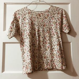 sweet floral tee