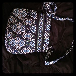Vera Bradley medium side bag!