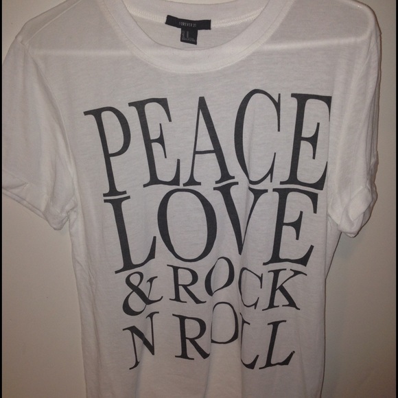 Cute graphic tee from forever 21 - Picture 1 of 1