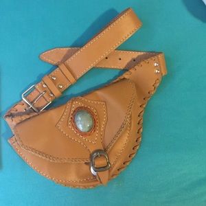 🚫SOLD🚫 Leather fanny pack