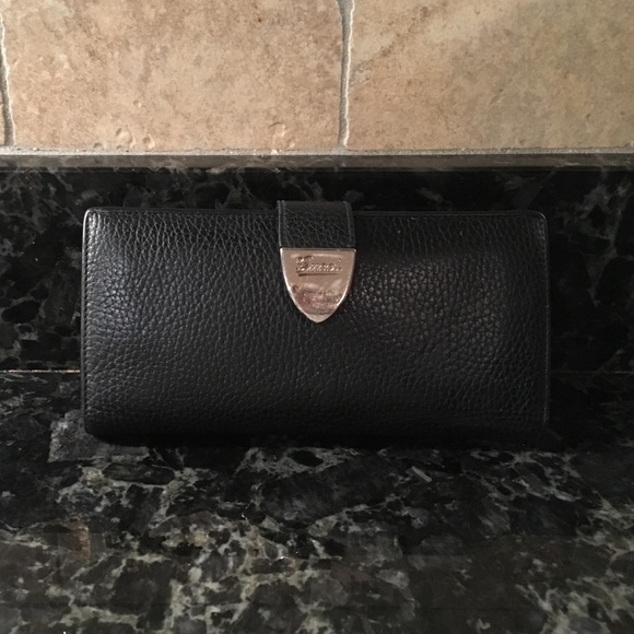 Gucci wallet