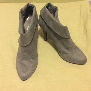 Grey heels