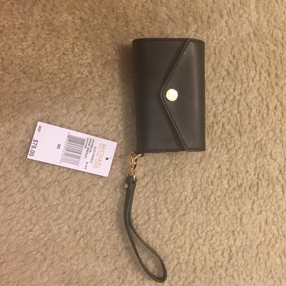 Michael Kors Wristlet