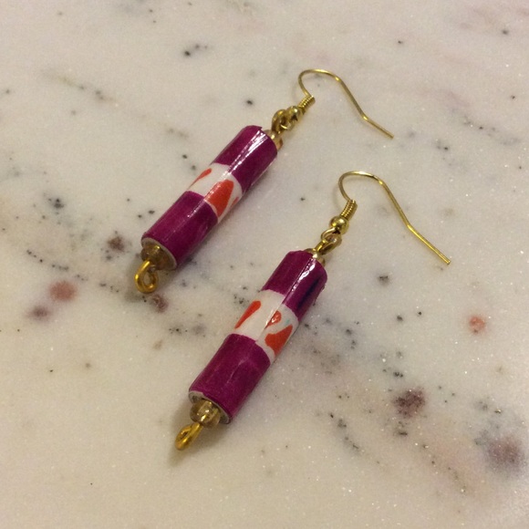 Magenta & Orange Tri Paper Bead Earrings - Picture 3 of 7