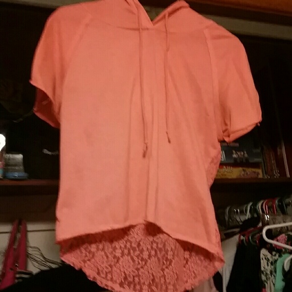 Coral color shirt with lace and hood in the back