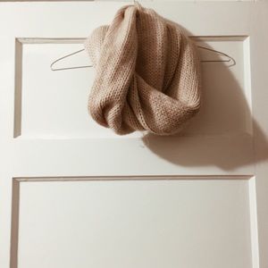 chunky sweater scarf