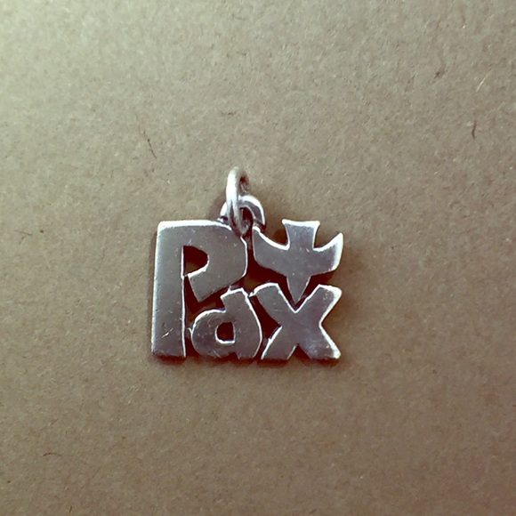 Extremely Rare Retired James Avery Peace Charm PAX
