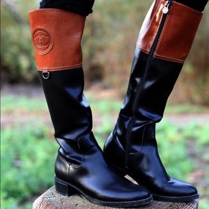 ETIENNE AIGNER BOOTS & toms