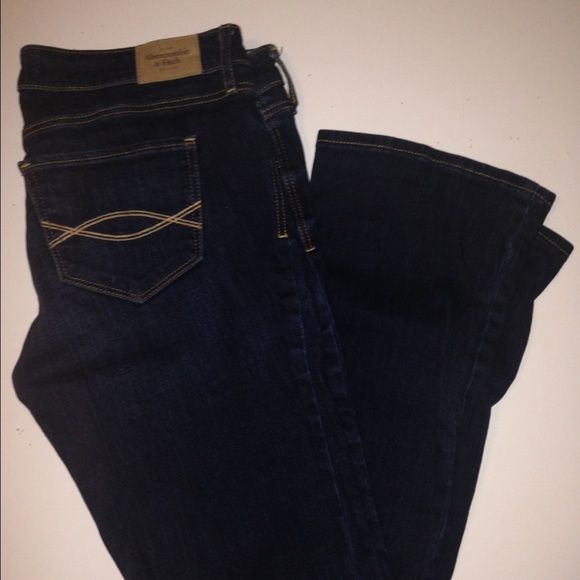 Abercrombie & Fitch boot cut jeans ! - Picture 1 of 1