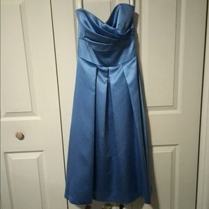 Strapless baby blue gown, size 3-4.