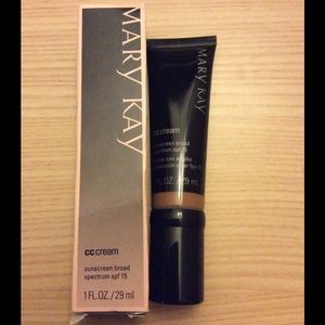 Mary Kay CC Cream in Deep color