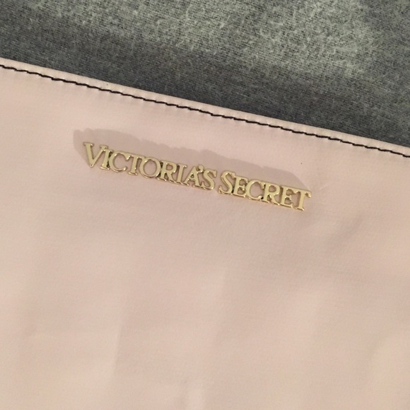 Victoria Secret Beach Bag - Picture 3 of 4