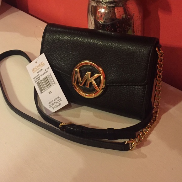 NWT Michael kors cross body