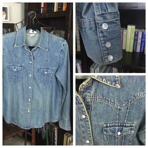 GAP Denim shirt with mother of pearl buttons