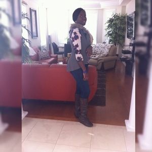 Meet your Posher, Maame serwaa kyeredom