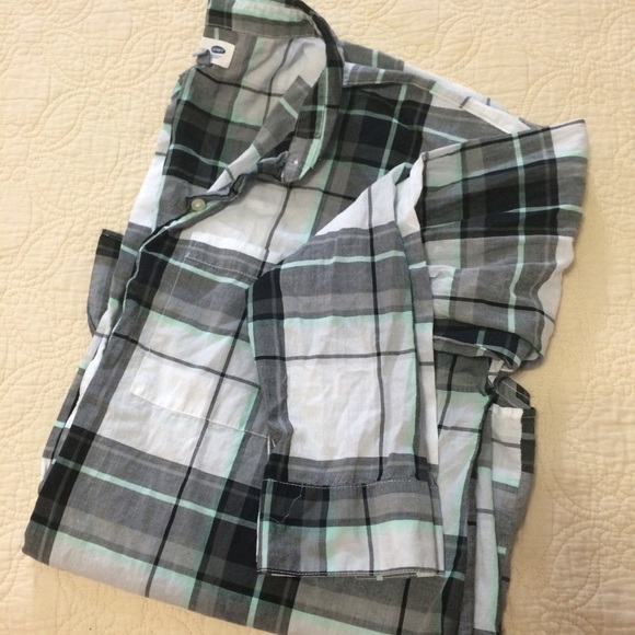 Old Navy Tops - Oversized Old Navy Boyfriend Button Front Shirt