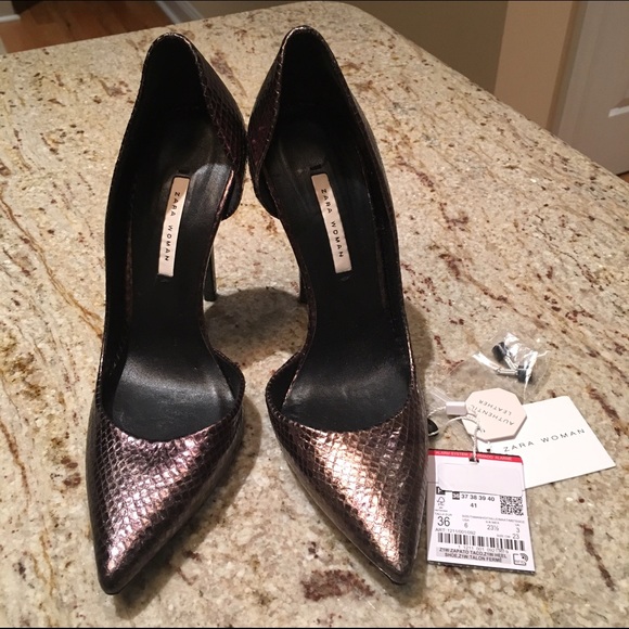 Zara Metallic Court Heels!