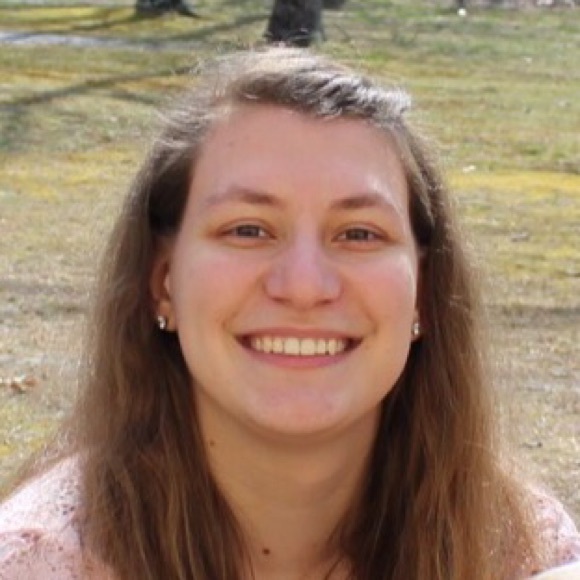 Meet your Posher, Stephanie