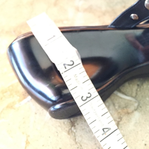 COMFORT  BLK SANDAL WITH SILVER STUDS - Picture 4 of 4