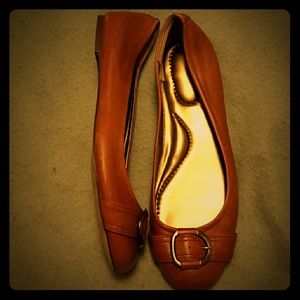 Super cute buckle flats