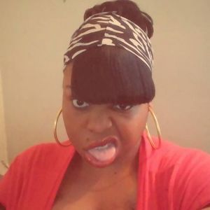 Meet your Posher, Angela