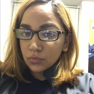 Meet your Posher, Nycole