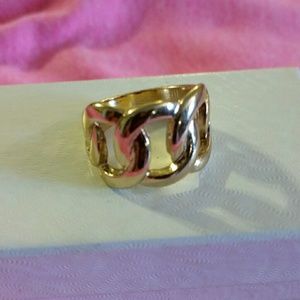 Gold Tone Link Ring Sz 7