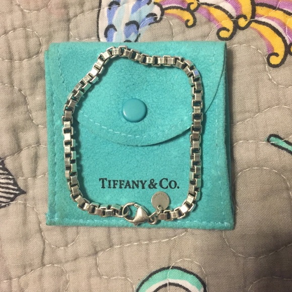 👑Tiffany Venetian Link Bracelet👑