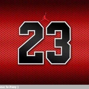 Meet your Posher, Elliot