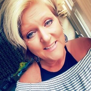 Meet your Posher, Kim