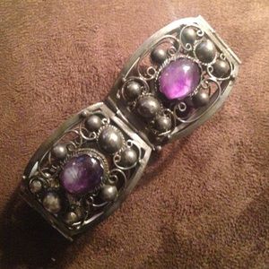 Amethyst stone bracelet