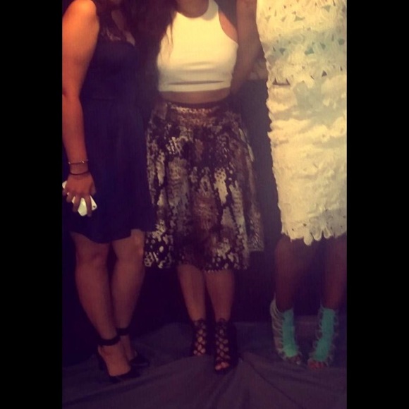 Worthington skirt - Picture 2 of 3