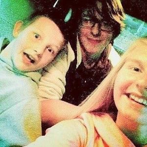 Meet your Posher, Malik