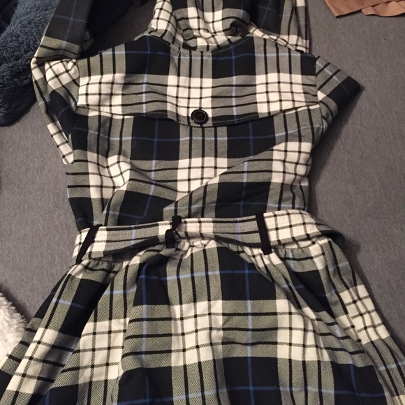 Spring coat - Picture 4 of 4