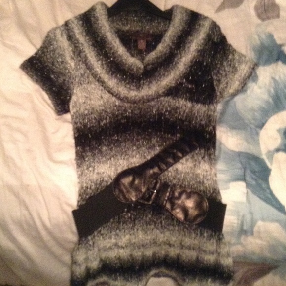 Elegant and beautiful 💗💗💗 - Picture 4 of 4