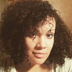 Meet your Posher, Melanie