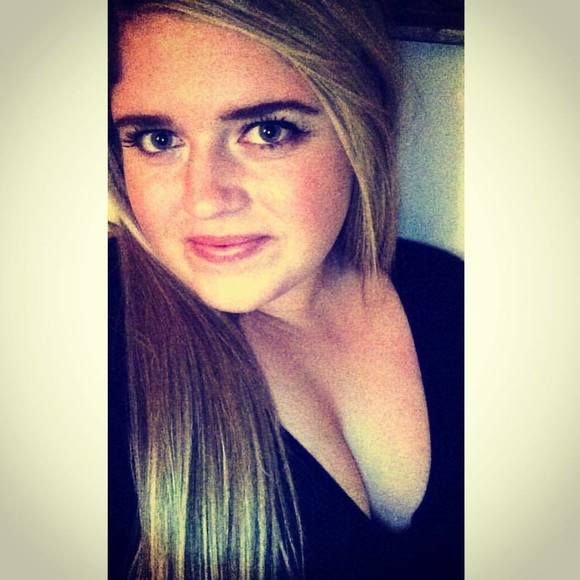 Meet your Posher, Malia