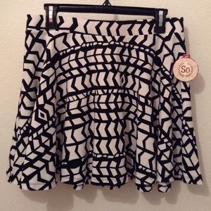 Stylish black and white geometrical skirt