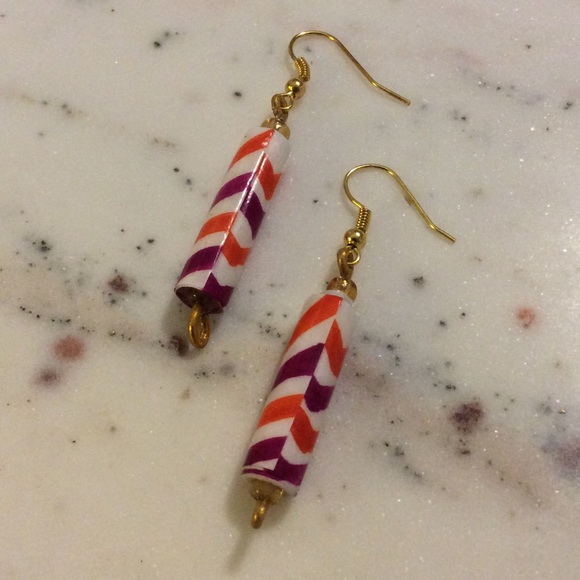 Magenta & Orange Chevron Paper Bead Earrings - Picture 3 of 6