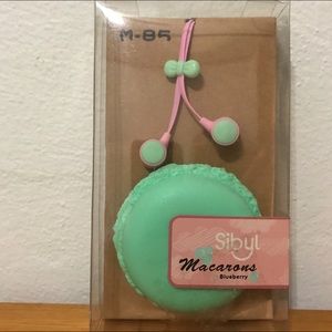Cute Earbud Case & Earbuds