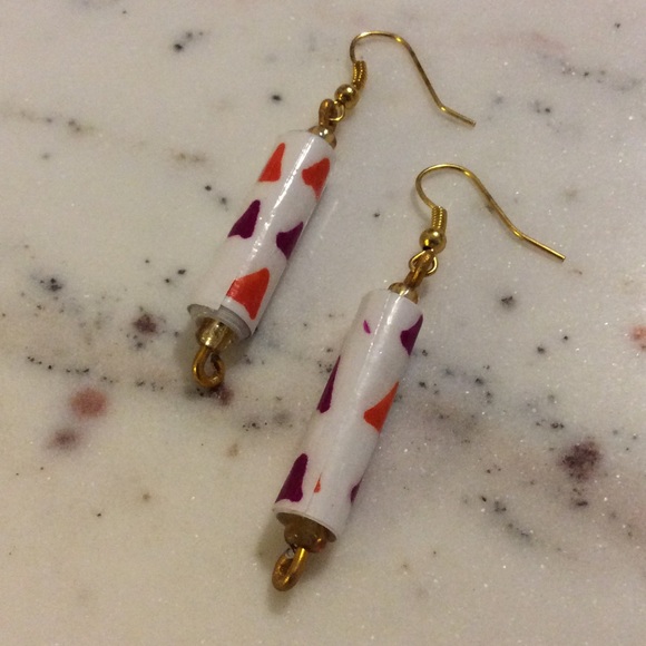 Magenta & Orange Triangle Paper Bead Earrings - Picture 3 of 6