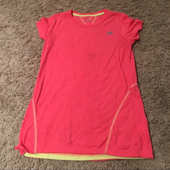 Tennis Top - Picture 1 of 2