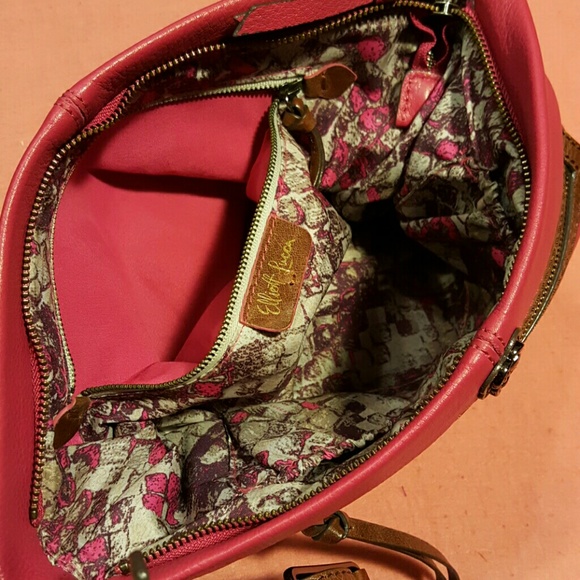 ELLIOTT LUCCA CROSSBODY - Picture 3 of 3