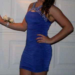 Formal/party/homecoming dress