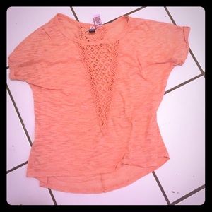 Pink short sleeve tshirt with details