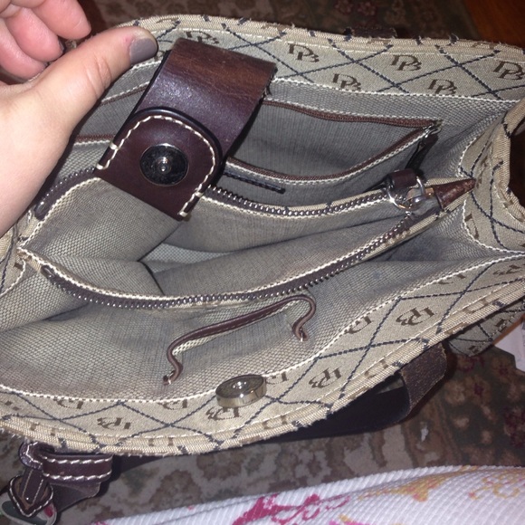 Monogram Dooney & Bourke tote - Picture 3 of 3