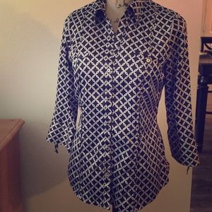 WHBM black and white top
