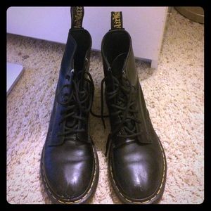 Size 9 DOC MARTENS