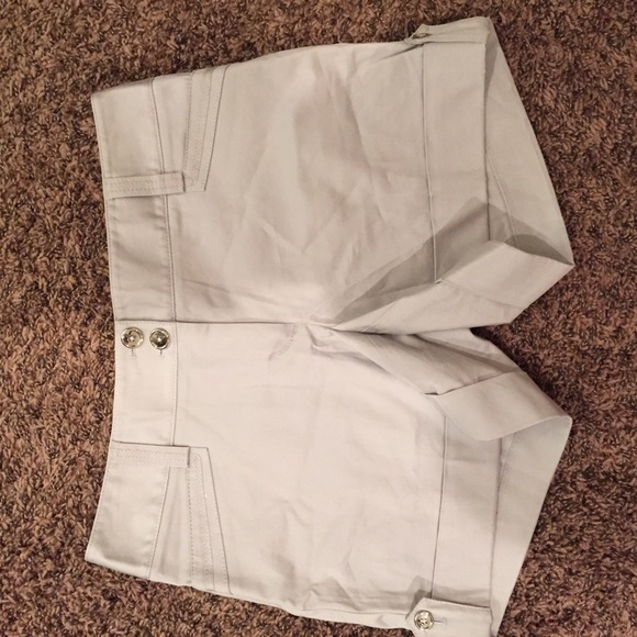 White House black market shorts size 4