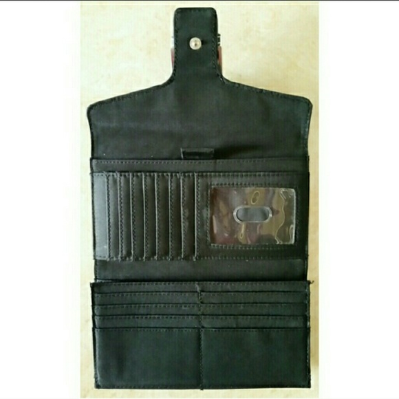 Nine West Wallet - Picture 3 of 3